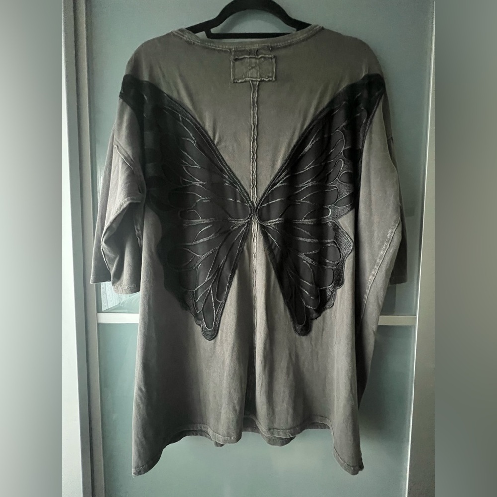 Free People x Tricia Fix Butterfly Tee - NWOT! - Picture 3 of 5